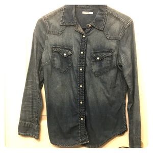 Gap denim button down (snaps)